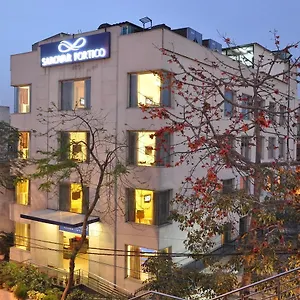 3* Hotel Sarovar Portico Naraina,