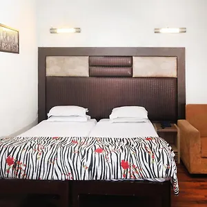 3* Hotel Oyo 358 Sarojini Nagar