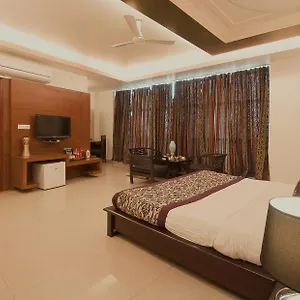 3* Hotel Delhi 37